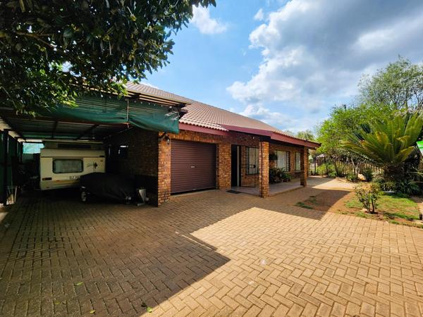 Property For Sale in Lydenburg, Lydenburg
